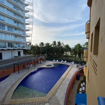 Yolo Solo Se Vive Vez - Morros * Cartagena