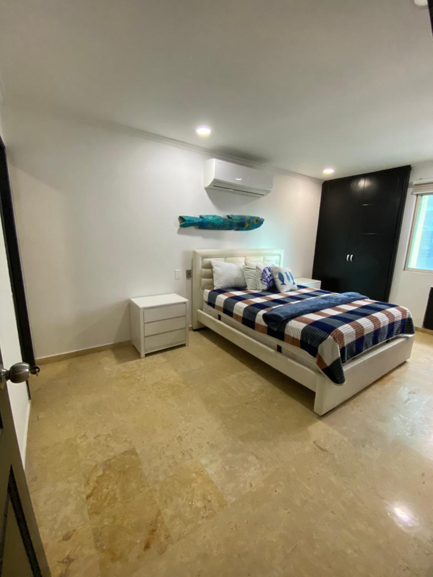 Yolo Solo Se Vive Vez - Morros Apartment *