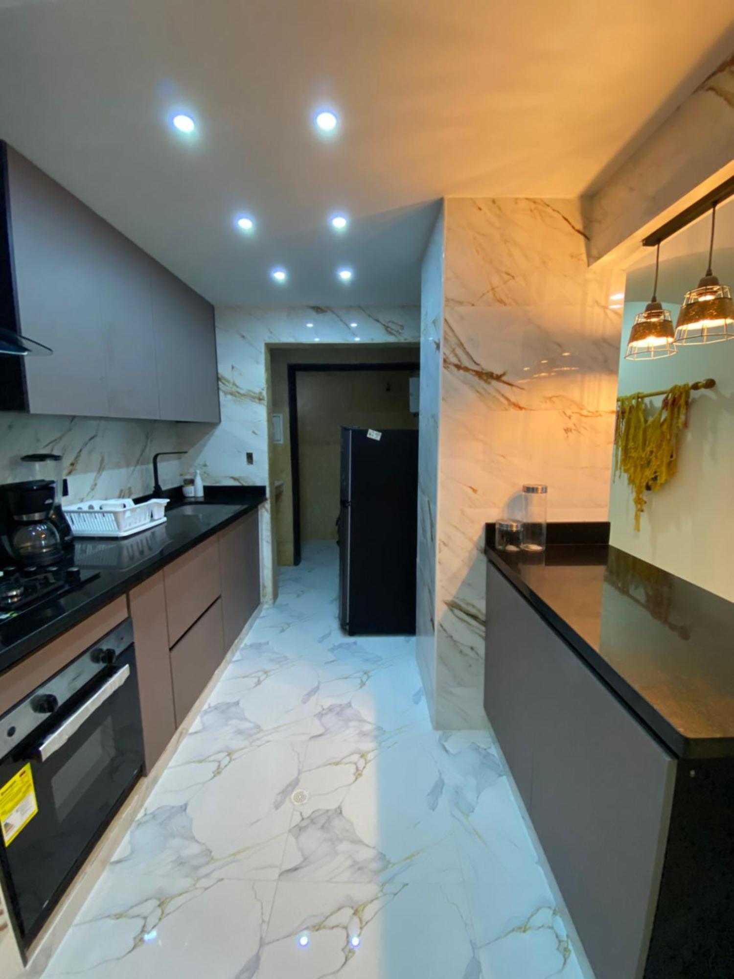 Yolo Solo Se Vive Vez - Morros *